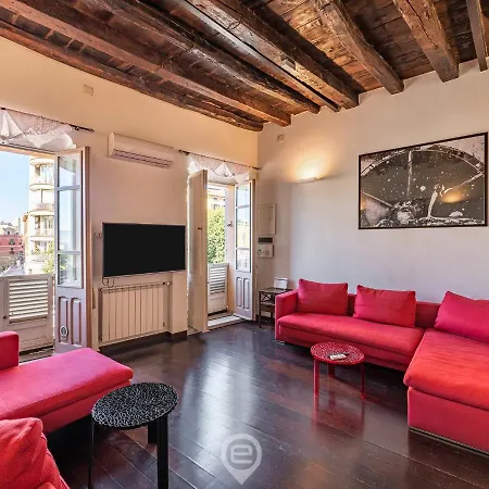 Estay - Piazza Yenne