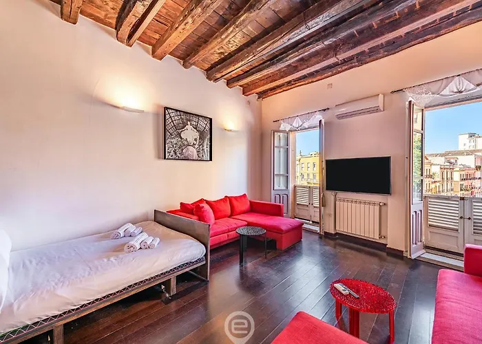 Piazza Yenne カリアリ